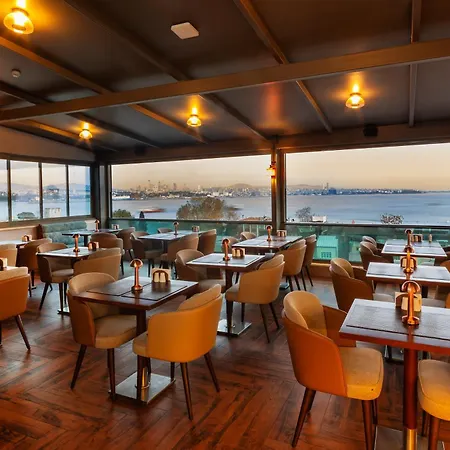 Triton Istambul
