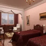 Triton 4*