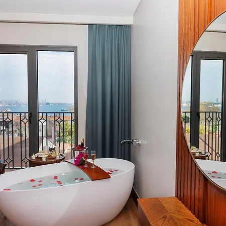 Hotel Triton Estambul