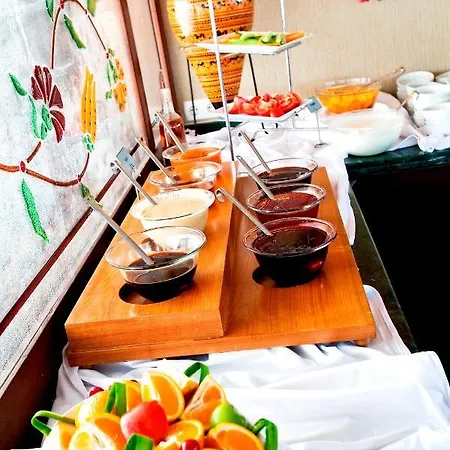 Hotel Azade Istambul